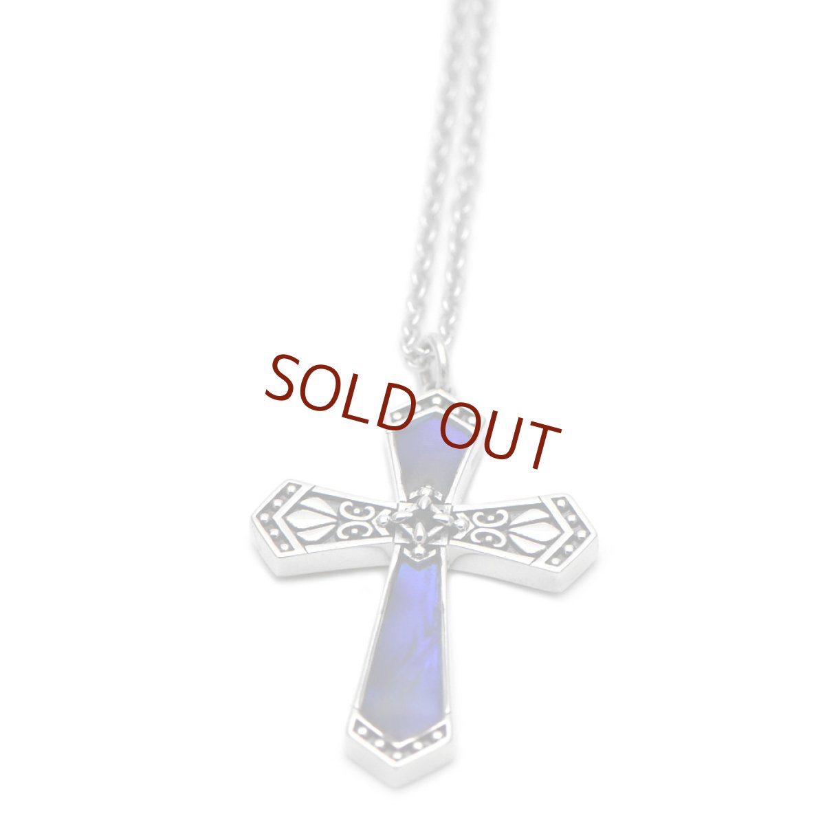 ブルーのグラデーションが神秘的なクロスペンダント070(シルバー)