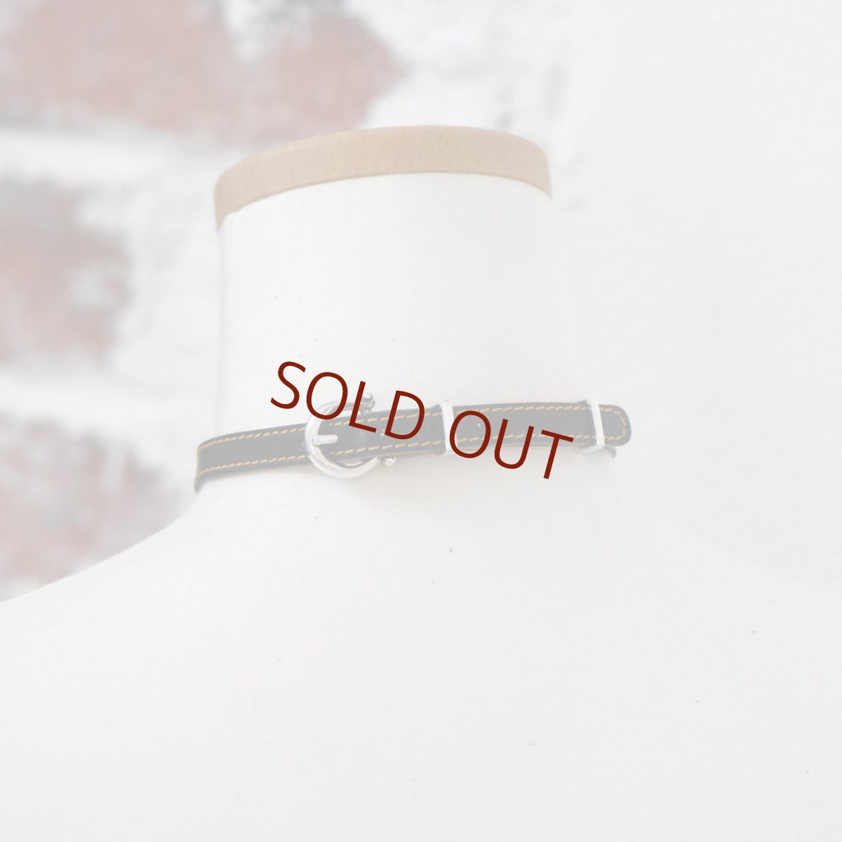 アゲハ蝶の限定レザーチョーカー/ブレスレット(ブラック/キャメル)