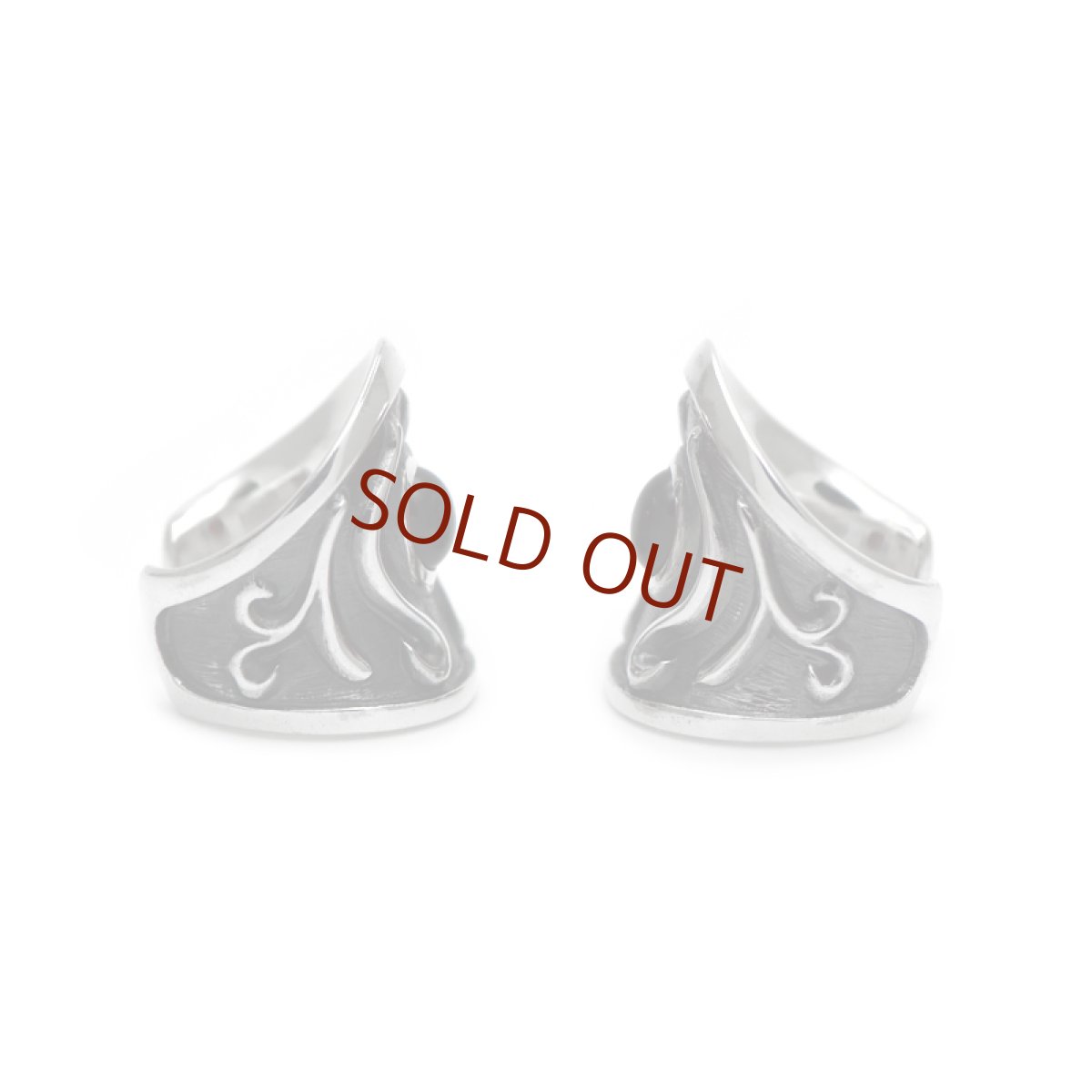 [キングダム 公式シルバーアクセサリー] 桓騎（かんき）モデルシルバーイヤーカフ 【FUNKOUTS】