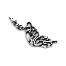 アゲハ蝶の繊細な羽根が印象的な片羽根シルバーピアス【Ageha|アゲハ】
