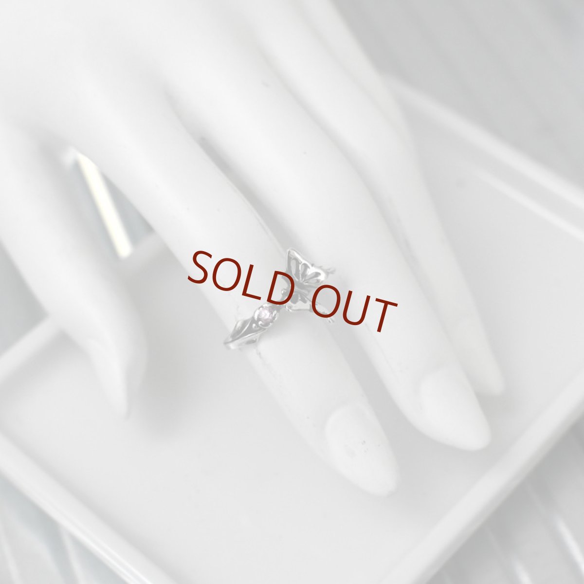 アゲハ蝶と花のつぼみのシルバーリング