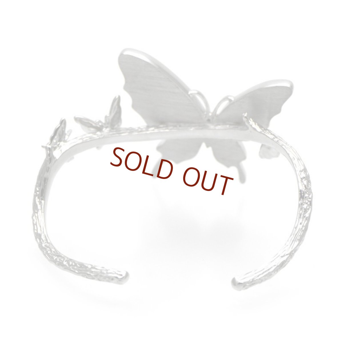 ミイロタイマイ 蝶の翅 ブラックカラー基調 バングル(シルバー)【Psyche|プシュケ】