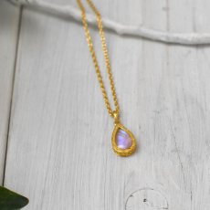 スルコウスキーモルフォ 蝶の翅 雫 ティアドロップ ペンダント (ゴールド)【Psyche|プシュケ】