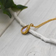 スルコウスキーモルフォ 蝶の翅 雫 ティアドロップ ペンダント (ゴールド)【Psyche|プシュケ】