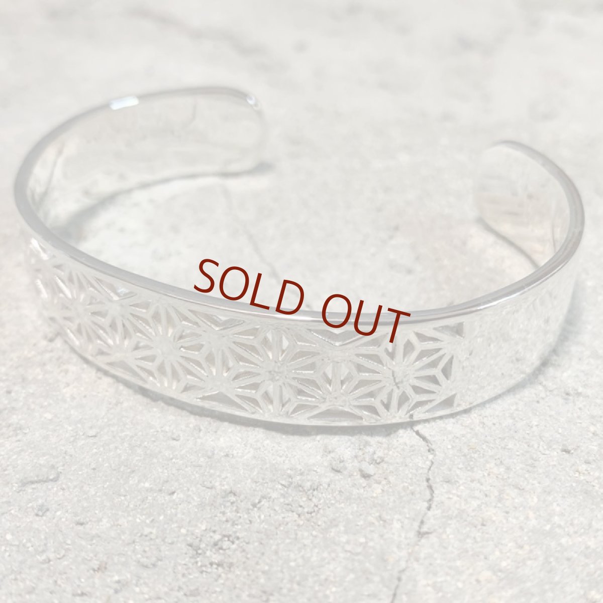 麻の葉 腕飾り 和柄 シルバー925 バングル (シルバー)【KANAME | 金目(かなめ)】