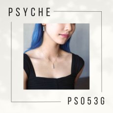 スルコウスキーモルフォ 蝶の翅 レクタングル ペンダント (ゴールド)【Psyche|プシュケ】