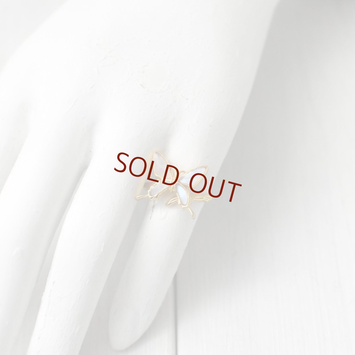 スルコウスキーモルフォ 蝶の翅 シルバー925リング (ゴールド)【Psyche|プシュケ】