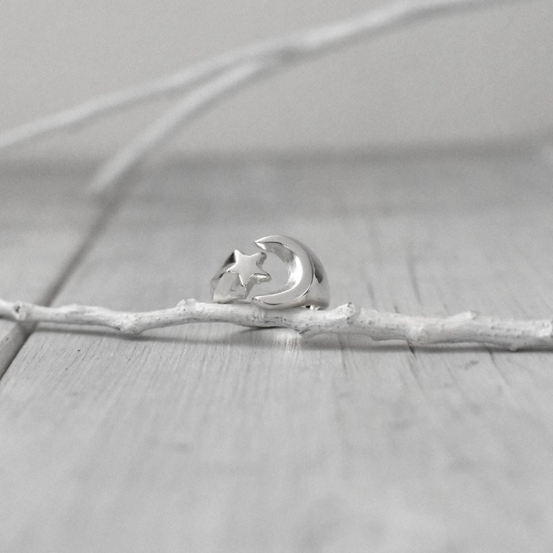 ENB HM Ring シルバーリング 矢印 星 モチーフ ENB HM Ring シルバー