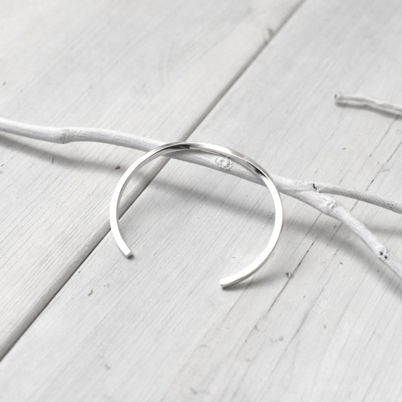 Narrow Twist Bangle / ツイスト バングル シルバー 925【it's 12