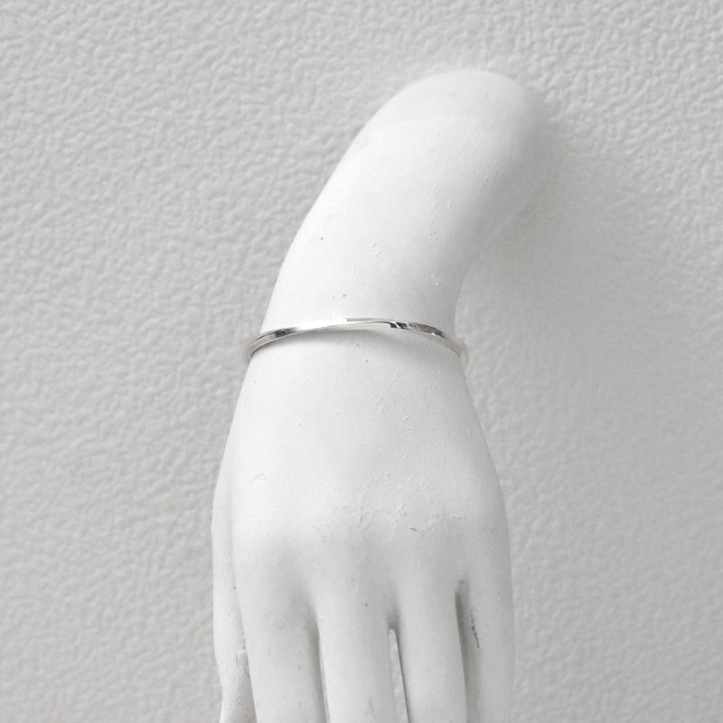 【職人手作り】シルバー925 ツイストバングル 捻り 燻なし 現品限り　新品 Narrow Twist Bangle / ツイスト バングル シルバー 925【it's 12