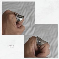 アーマーシルエット シルバー 925 リング 指輪【LEPUS | レプス】