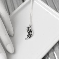 アゲハ 蝶 唐草 片羽根 シルバー925 ペンダント ネックレス ペア レディース [誕生石]【Ageha|アゲハ】【コラボアイテム】
