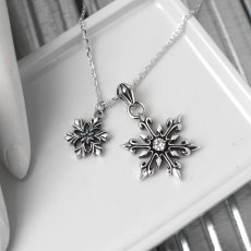 スノーフレーク 雪の結晶 デザイン シルバー925 ペンダント ネックレス【cooldust | クールダスト】