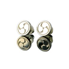 三つ巴 文様 耳飾り 和柄 シルバー925 ピアス (ゴールド) [両耳]【KANAME | 金目(かなめ)】