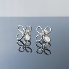 水引 文様 耳飾り 和柄 シルバー925 ピアス [両耳]【KANAME | 金目(かなめ)】