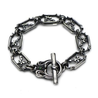 シルバーアクセサリーのブレスレット特集