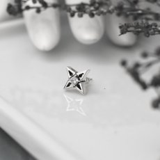 雪塵 モチーフ シルバー 925 ピアス【cooldust | クールダスト】