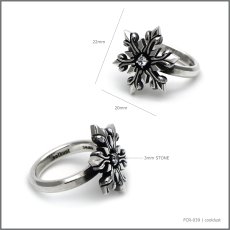 スノーフレーク 雪の結晶 デザイン シルバー 925 リング 指輪【cooldust | クールダスト】