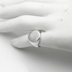 Classic Ovall Signet Ring / クラシック オーバル シグネット リング【it's 12 midnight Original | イッツトゥエルヴミッドナイト】
