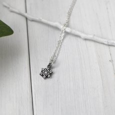 スノーフレーク 雪の結晶 シルバー 925 ペンダント ネックレス [誕生石]【cooldust | クールダスト】