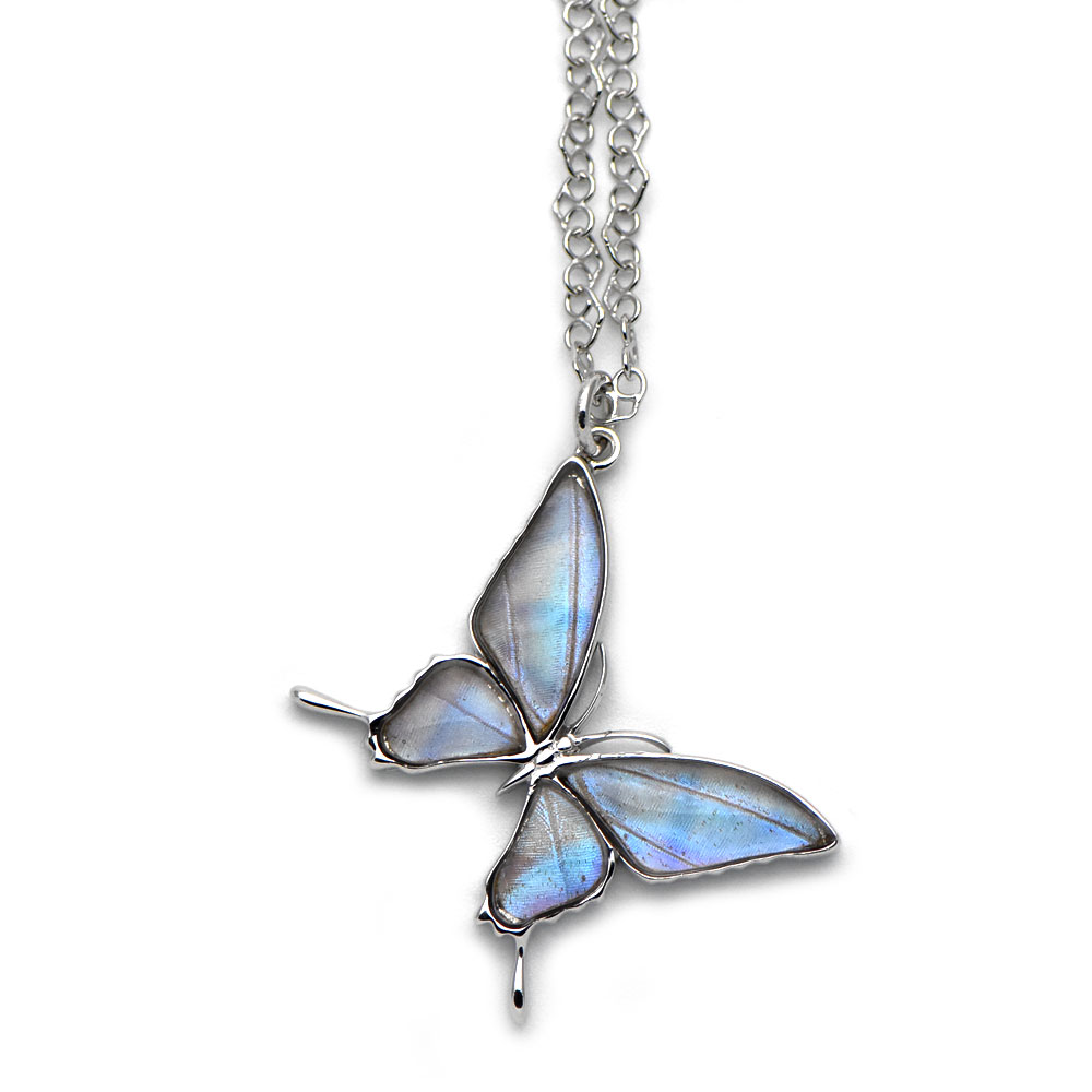 真珠色のグラデーションが美しい蝶のペンダント028(シルバー)